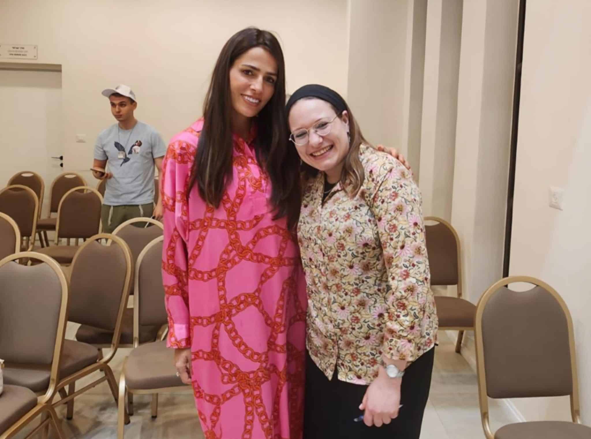 סיון רהב מאיר ולינור אברג'יל
